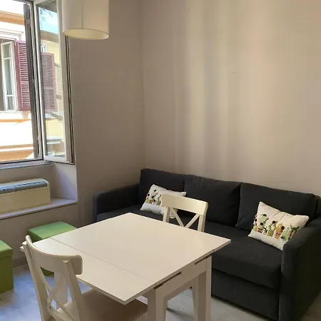 Cavour'S Home-2